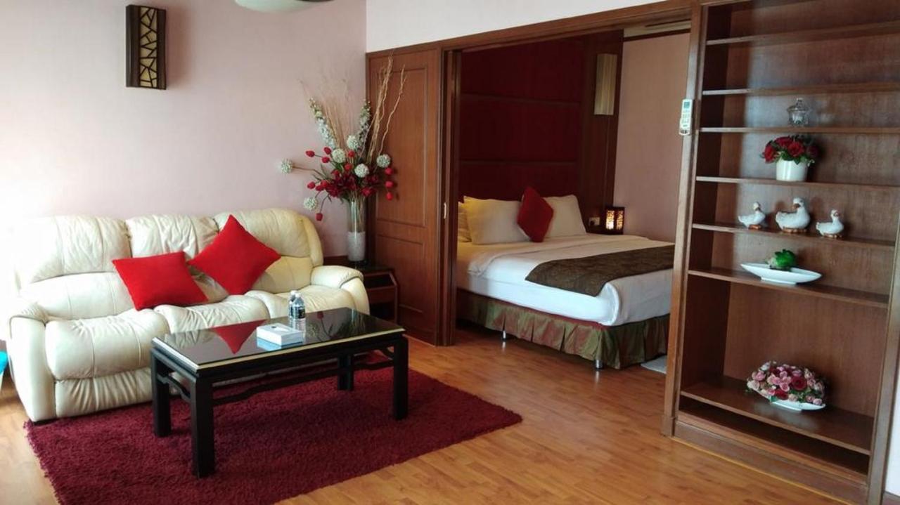 Victory Apartment Berjaya Times Square Kl Куала Лумпур Екстериор снимка
