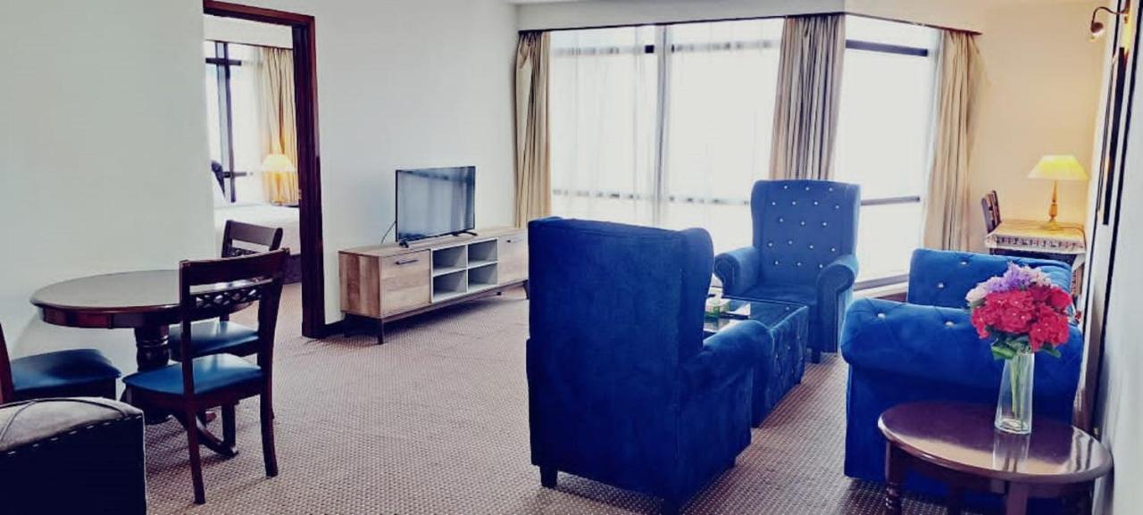 Victory Apartment Berjaya Times Square Kl Куала Лумпур Екстериор снимка