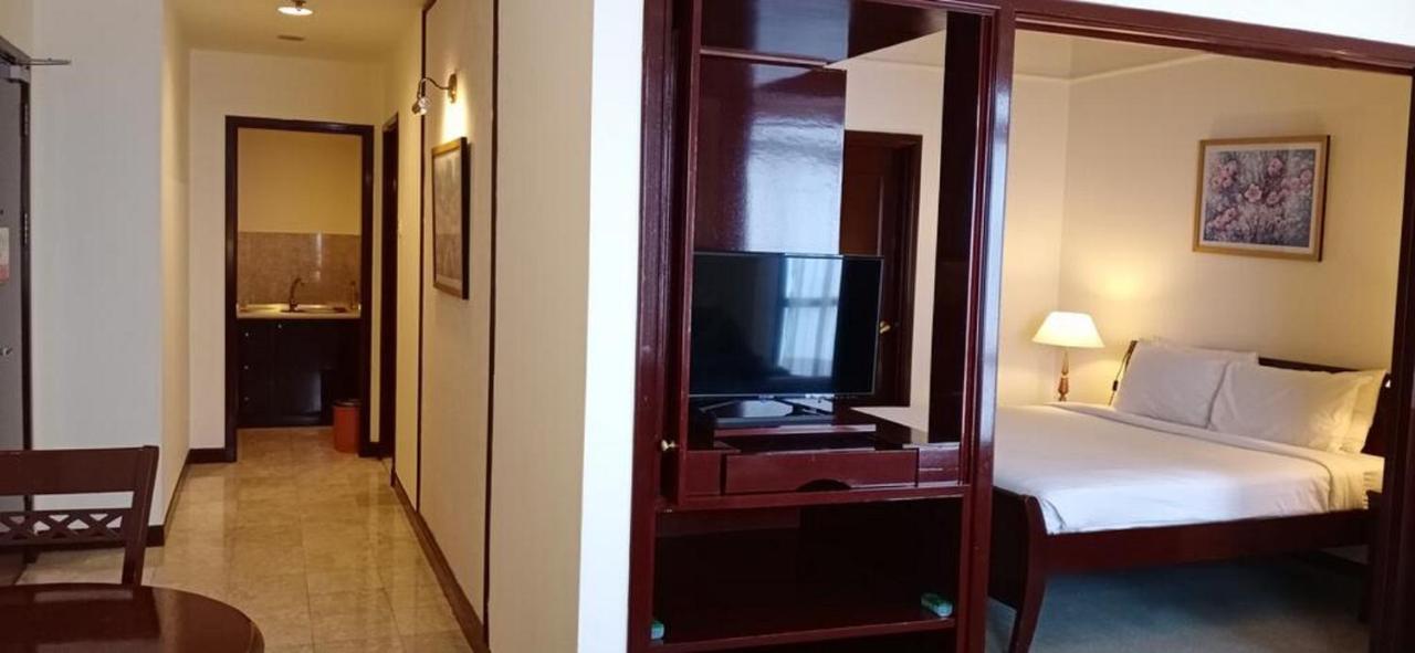 Victory Apartment Berjaya Times Square Kl Куала Лумпур Екстериор снимка