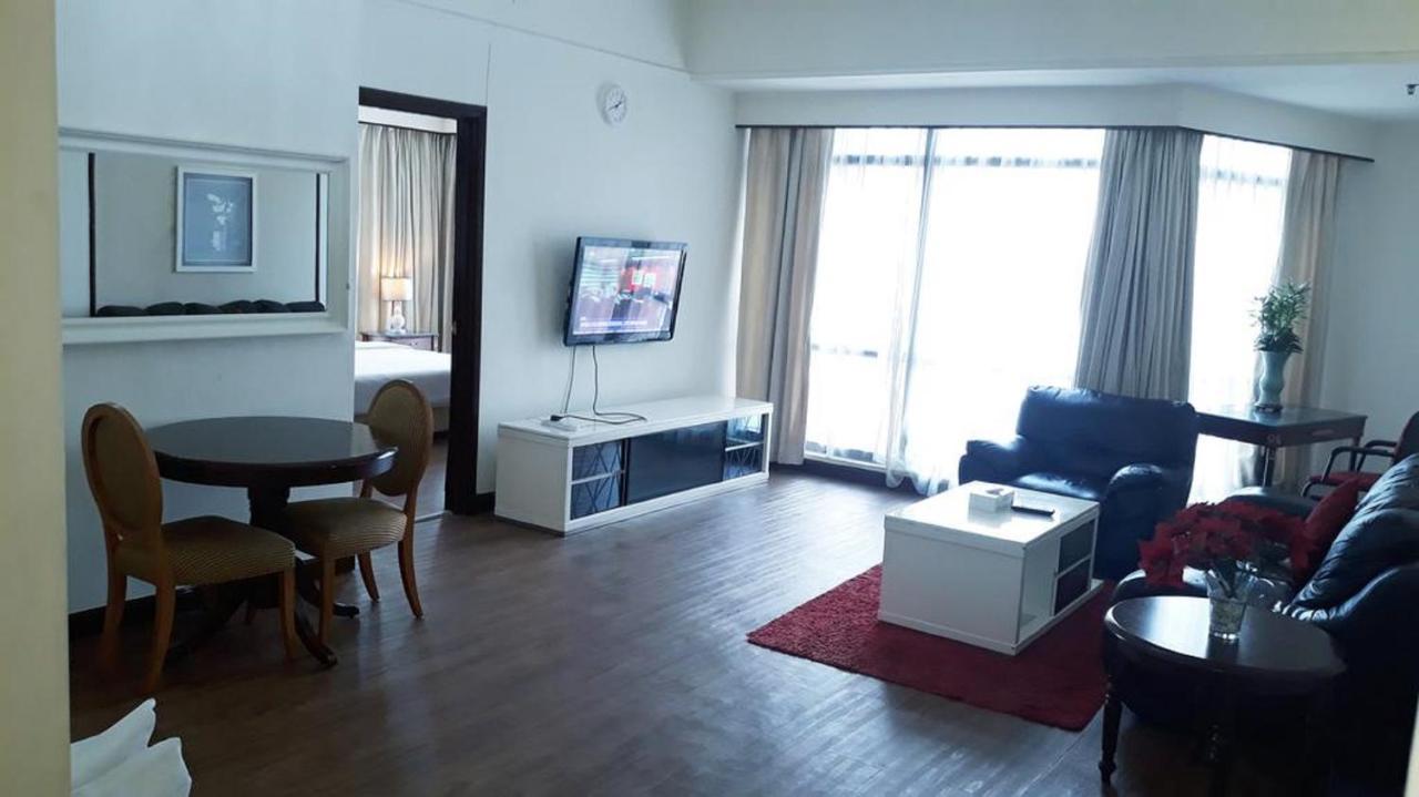 Victory Apartment Berjaya Times Square Kl Куала Лумпур Екстериор снимка