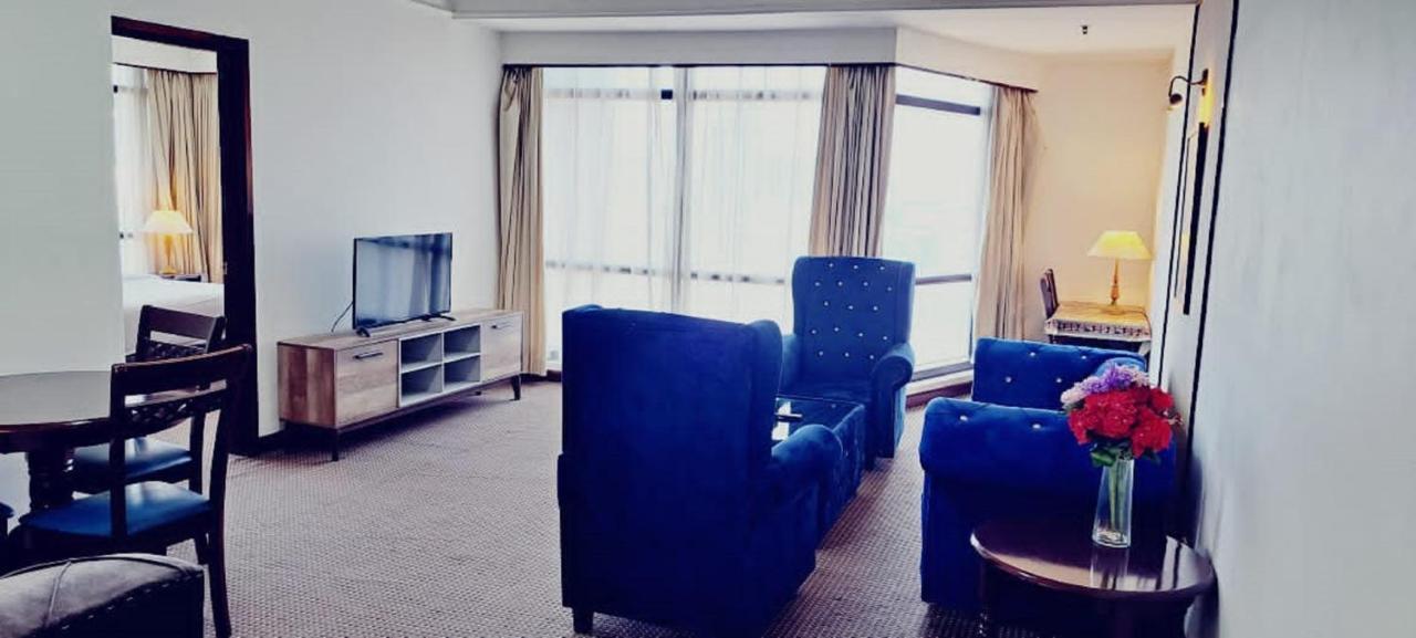 Victory Apartment Berjaya Times Square Kl Куала Лумпур Екстериор снимка