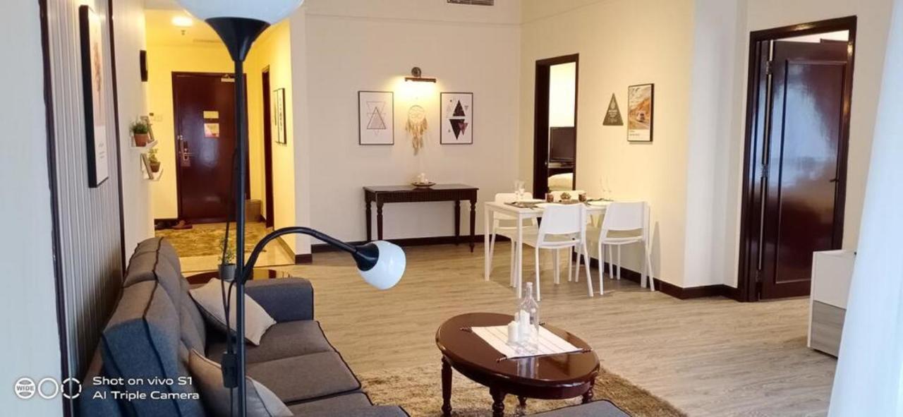 Victory Apartment Berjaya Times Square Kl Куала Лумпур Екстериор снимка