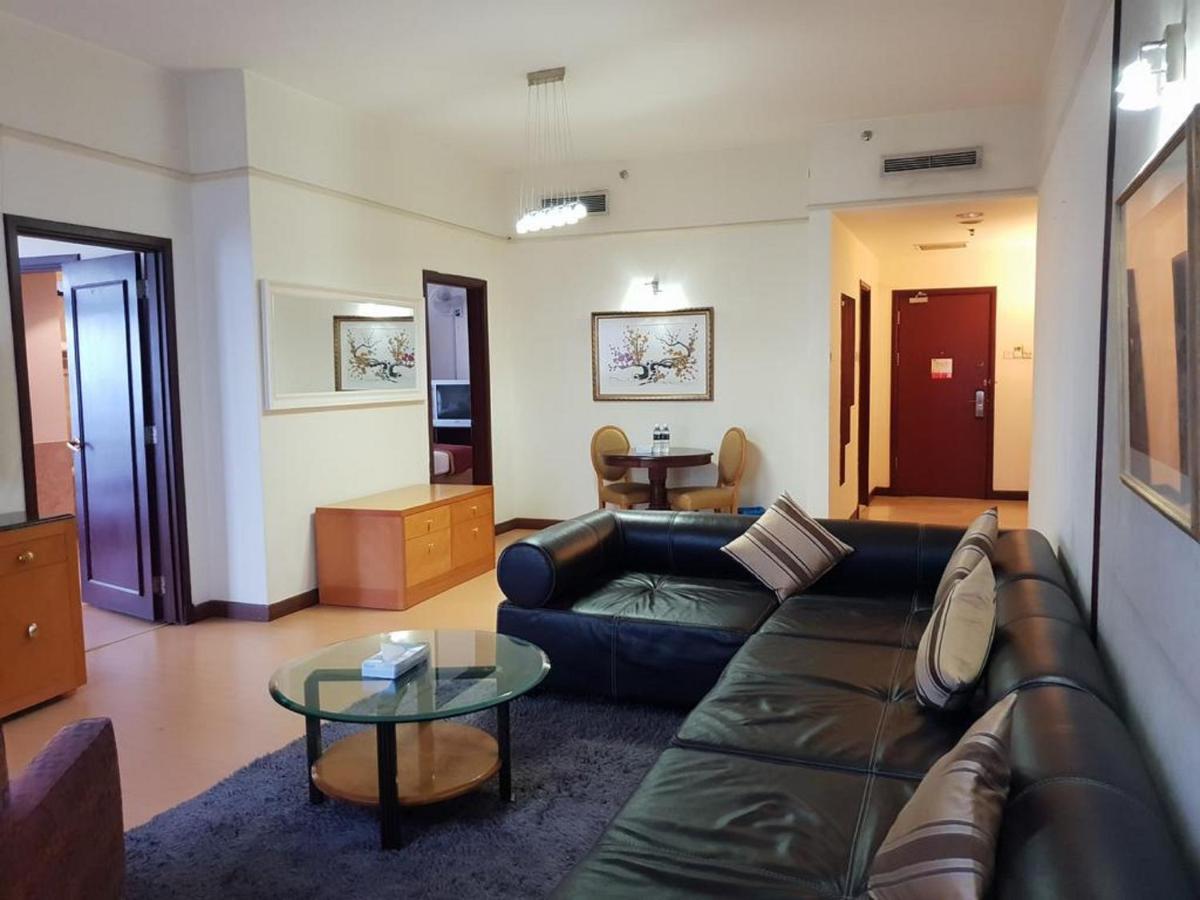 Victory Apartment Berjaya Times Square Kl Куала Лумпур Екстериор снимка