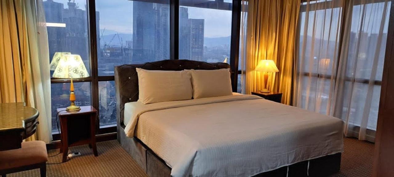 Victory Apartment Berjaya Times Square Kl Куала Лумпур Екстериор снимка