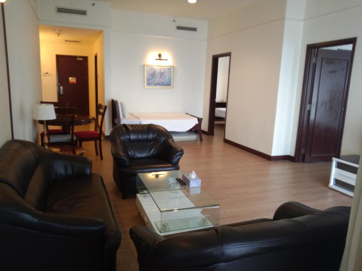 Victory Apartment Berjaya Times Square Kl Куала Лумпур Екстериор снимка