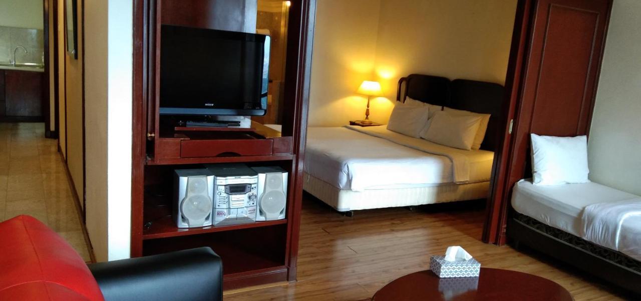 Victory Apartment Berjaya Times Square Kl Куала Лумпур Екстериор снимка
