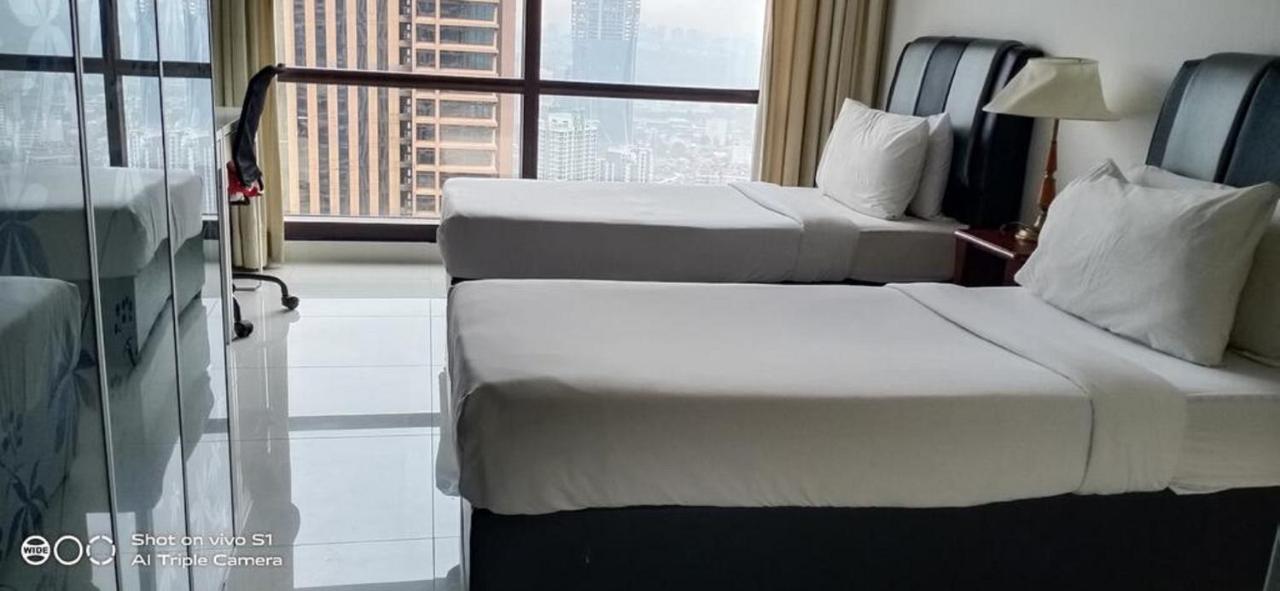 Victory Apartment Berjaya Times Square Kl Куала Лумпур Екстериор снимка